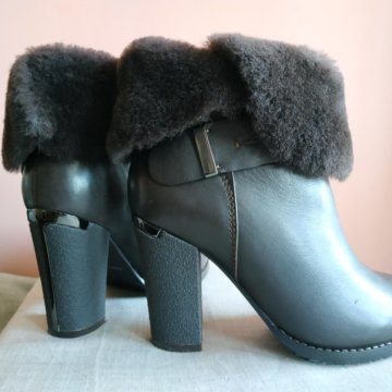 Зимние сапоги/ботильоны.