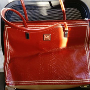 Продам сумку производства Таиланд