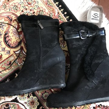 Сапоги замшевые,лазерной обработкой