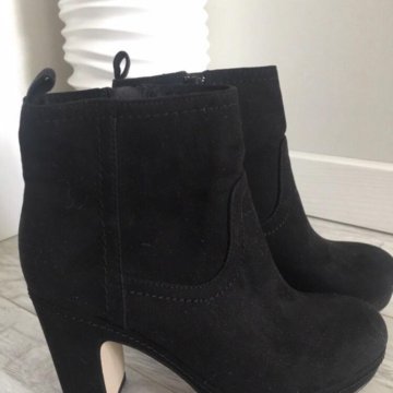 Замшевые ботинки H&M 36 р Новые