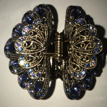 Заколка с каменьями