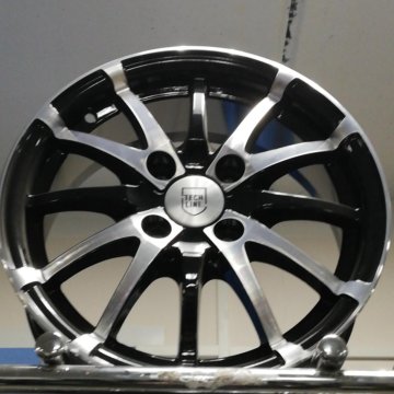 Tech line r14. Tech line 420 bd. Диски теч лайн 420. Диск Tech line 420.