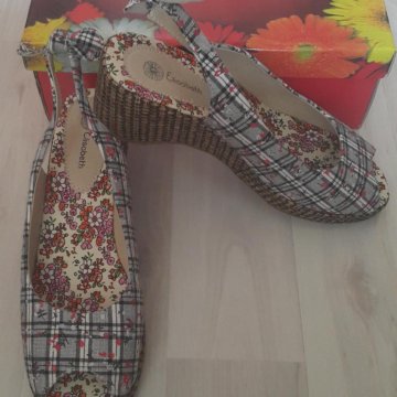 Босоножки, J&Elisabeth, р.39 (Новые)