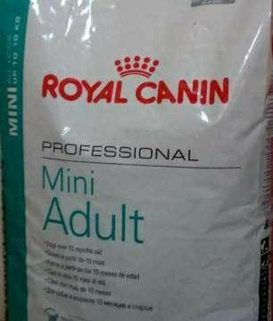 Корм для собак роял 15 кг. Royal Canin Mini Adult Роял Канин мини Эдалт 15 кг. Роял Канин мини 15 кг мини. Роял Канин мини стартер 16 кг. Корм Роял Канин для собак мини стартер 20 кг.