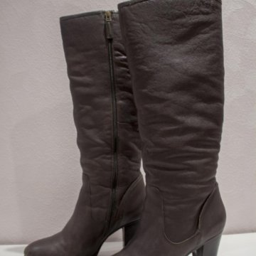 Зимние сапоги на каблуке bruno premi