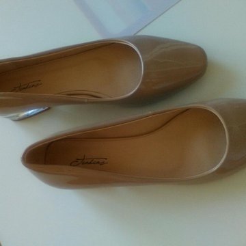 Новые стильные туфли tendenz прозрачный каблук