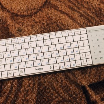 Клавиатура Bluetooth