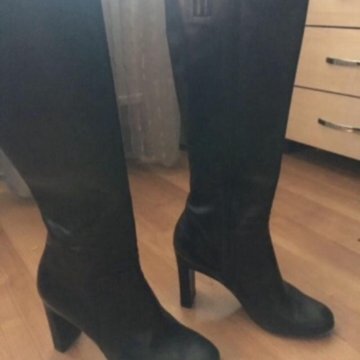 Сапоги осенние Carlo Pazolini