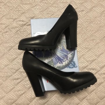 Туфли женские