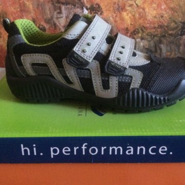 Кроссовки фирмы Imac