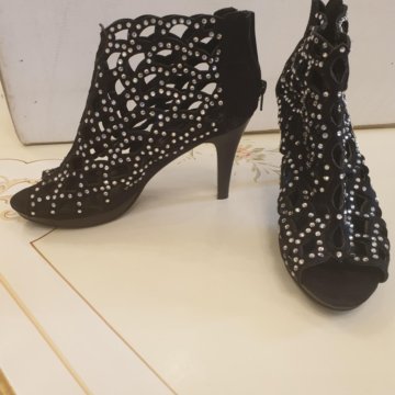 Обувь вечерняя со стразами 41 разм