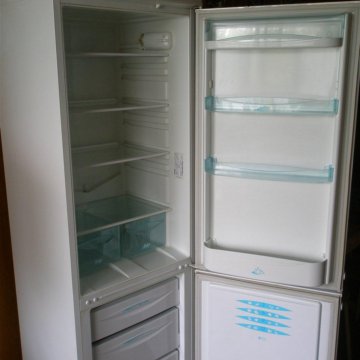 Куплю холодильник б у в нижнем