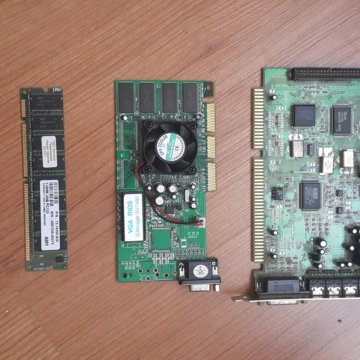 Компьютерные запчасти.