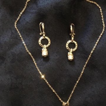 Цепь и серьги Bulgari