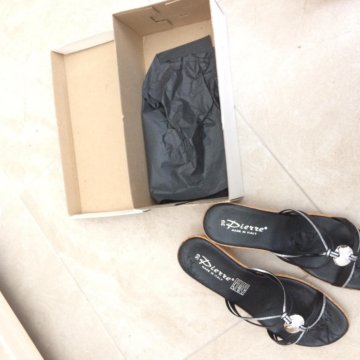 Шлёпанцы новые