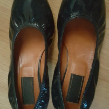 БЕСПЛАТНО! Туфли лаковые. Бренд Lanvin. Оригинал