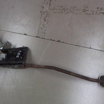 Кулиса кпп 360655. Кулиса мкпп ауди 90в3. Ауди а6 2000 кулиса рычаг. Кулиса а4 б5. Кулиса а4 б5.