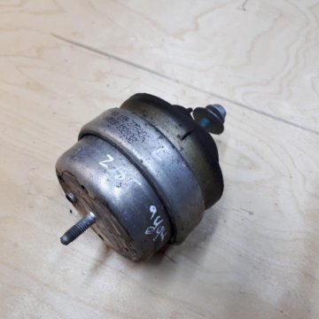 Подушки двигателя ауди а4 б6. Подушка двигателя ауди а4 б6. Подушка двигателя ауди а4 б6. Опора двигателя ауди а4. Подушка двигателя пассат б5.