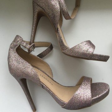 Новые туфли Chinese Laundry