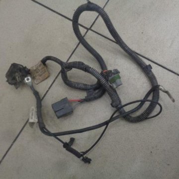 Электропроводка fiat doblo 223. Бронепровода на фиат альбеа. Проводка фиат альбеа. Проводка вентилятора альбеа. Проводка fiat grand punto.