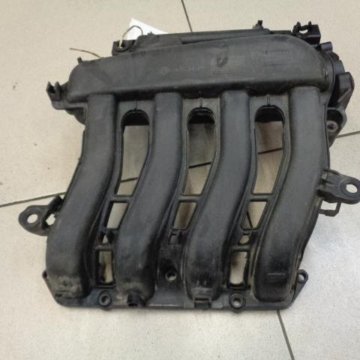 Снимаем впускной коллектор - Renault Megane II, 1,6 л, 2009 года своими руками D