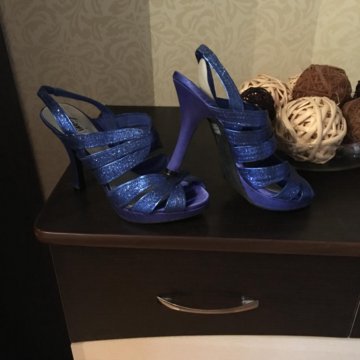 Босоножки, 37 р.