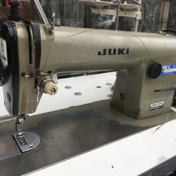 Швейная машинка 555. Промышленная швейная машинка Джуки 555. DDL-555-5f300. Швейная машинка Juki Flora 5000. Старая бытовая швейная машинка Juki.