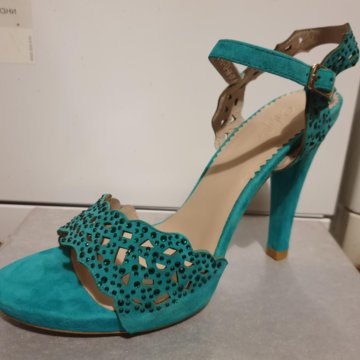 Босоножки Calipso Бирюзовые со стразами