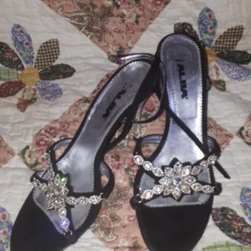 Босоножки Alba