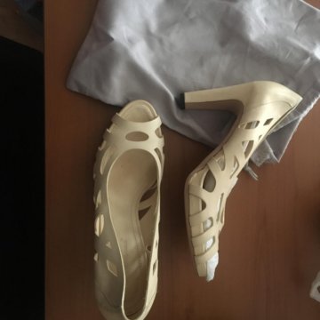 Кожаные туфли