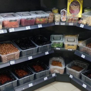 В Магазине Продано 12 Тонн Орехов