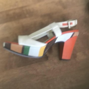 Босоножки Hogan, Италия