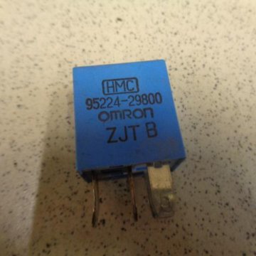 реле 100 а на акцент 2007. реле бензонасоса акцент тагаз. реле hyundai-kia 9522429800. реле стартера акцент тагаз артикул. реле hyundai.