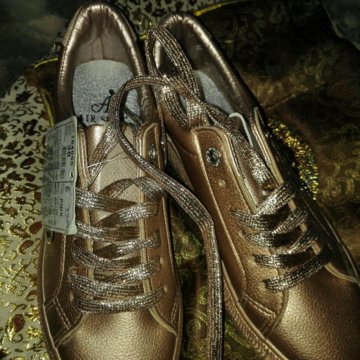 Кроссовки, полукеды