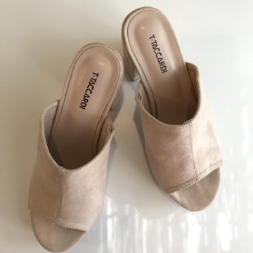 Новые бежевые сабо