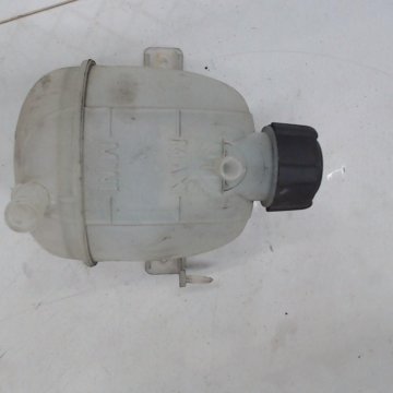 Расширительный бачок рено логан 2. Бачок расширительный renault duster. Бачок расширительный clio 2 артикул. Расширительный бачок рено дастер 2. Бочок рено дастер расширительный бачок артикул.