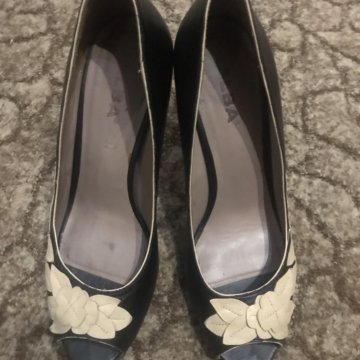 Туфли женские кожаные ALBA