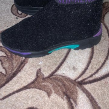 Кроссовки носком