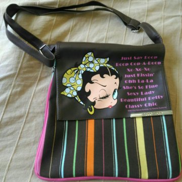 Сумка Betsy Boo, новая