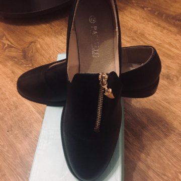 Полуботинки Женские 42 размер