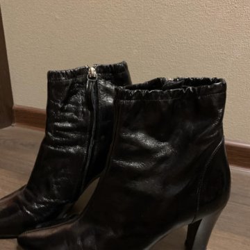 Ботильоны Zara