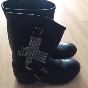 Сапоги натур.кожа 36 размер произ-ва Италии