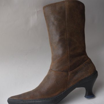 Кожаные полусапожки BRONX р.36