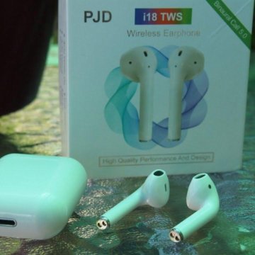 Наушники i18 tws 1. Tws наушники 2021 jbl. Наушники m10 tws. Левый беспроводной наушник. Кнопка включения jbl наушников.