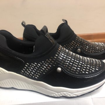 Слипоны кроссовки новые