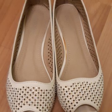 Балетки белые со стразами. 36-36,5 размер.