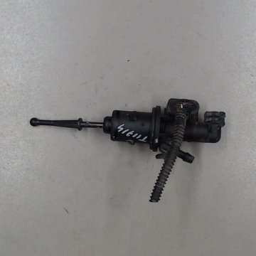 4. 3c0721388j. Главный цилиндр сцепления skoda yeti. 3c0927810c. Рабочий цилиндр сцепления шкода йети 1.