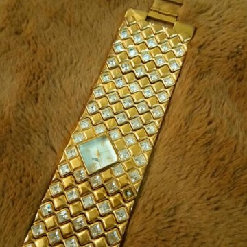 Часы кристаллы 