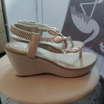 Летние сандалии 34р.