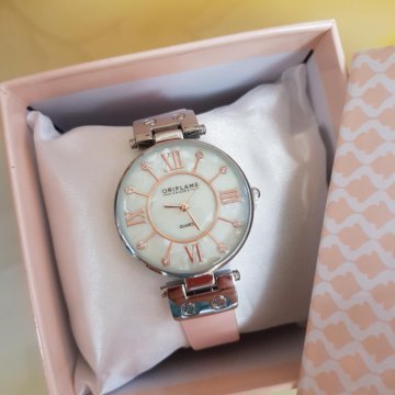 Часы наручные от Орифлейм.
